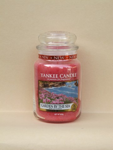 yankee-candle-all-is-bright